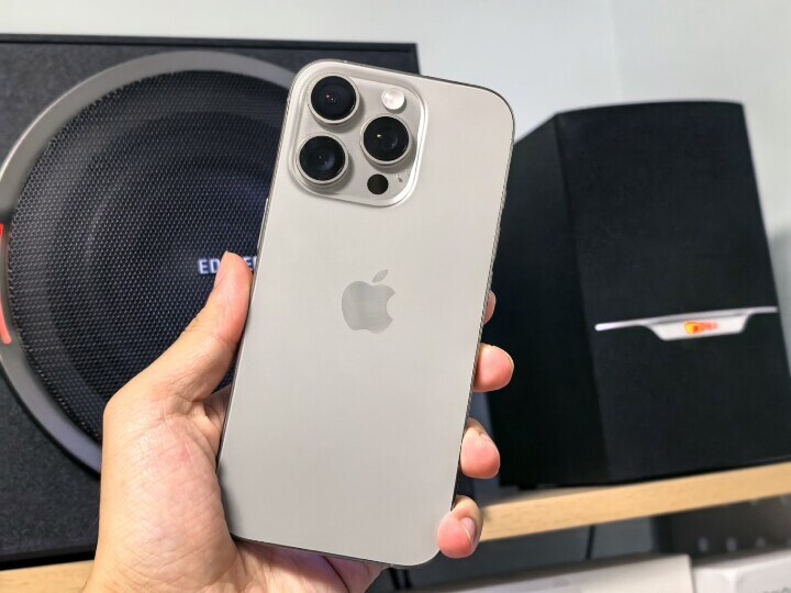 2025 最後一週手機詢價排行榜出爐  iPhone 17 標準版意外成最大黑馬（12/20～12/26）