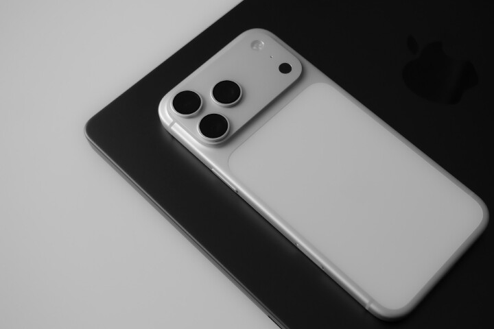 新年開局換新機!傑昇通信 iPhone 17 Pro Max 現折近三千_0.jpg 新年開局換新機!傑昇通信 iPhone 17 Pro Max 現折近三千_0.jpg