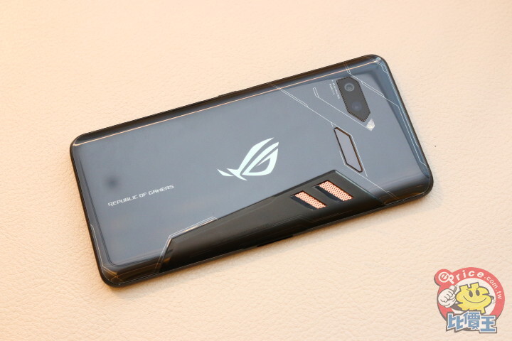 華碩手機二十年回顧：從功能機到旗艦電競的起落之路