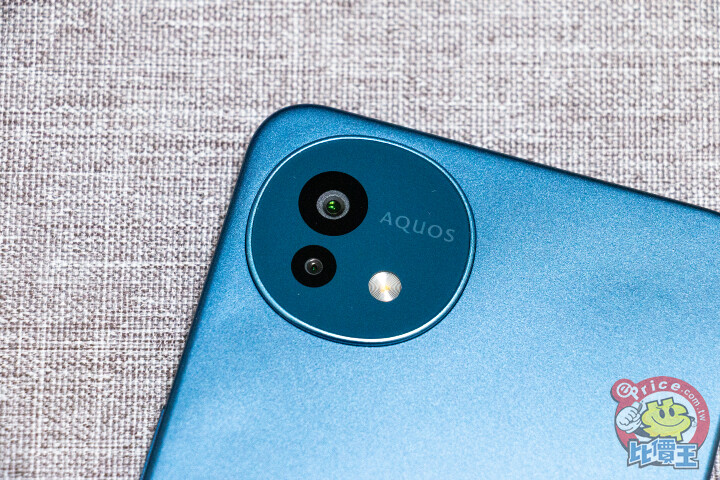 SHARP AQUOS wish5s 開箱動手玩：簡約時尚、更可靠耐用的日系美型四防手機