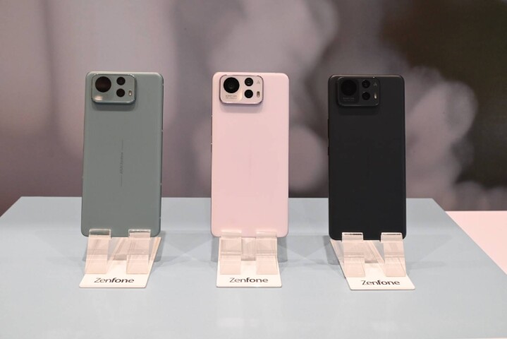 228連假瘋購機！三星S25現省九千、iPhone 15驚喜價兩萬有找