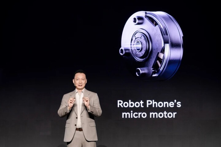 把機械雲台直接塞進手機裡！榮耀發表「Robot Phone」概念手機