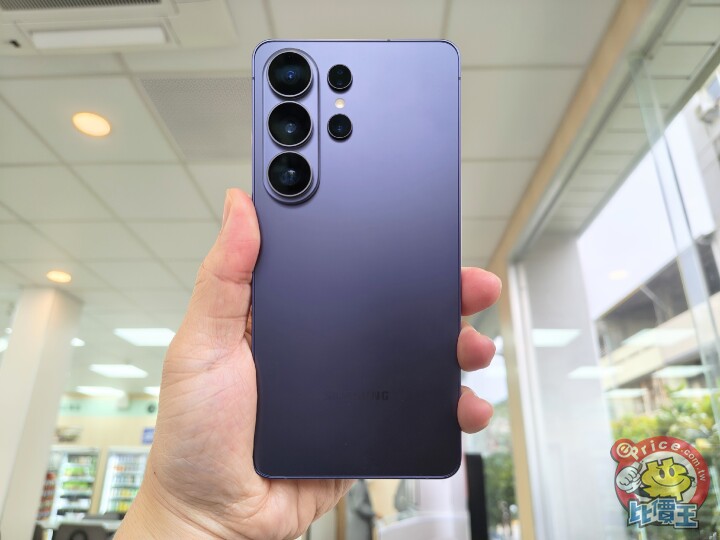 更輕巧的全能旗艦：Samsung Galaxy S26 Ultra 外觀、性能、續航、影音、相機、開箱測試