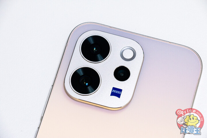 vivo V70開箱動手玩：超過24小時的電池續航力與好拍的蔡司3鏡頭主相機，真的超級有料！