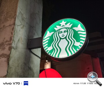 vivo V70開箱動手玩：超過24小時的電池續航力與好拍的蔡司3鏡頭主相機，真的超級有料！