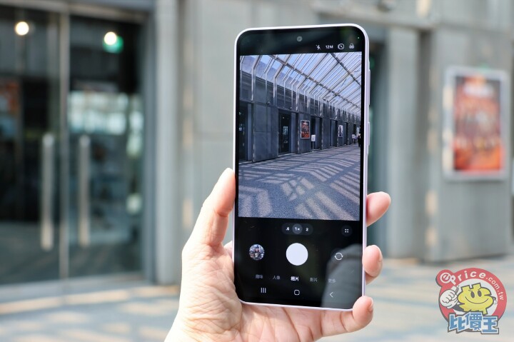 三星 Galaxy A37 5G 評測：支援 eSIM、平衡感極佳的中階之選