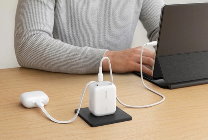 Belkin 推出 45W GaN 伸縮線充電器 內建 USB - C 線材更方便攜帶