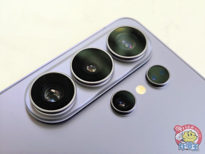 Samsung Galaxy S27 Ultra 與 Pro 機型傳將升級方形前鏡頭感光元件