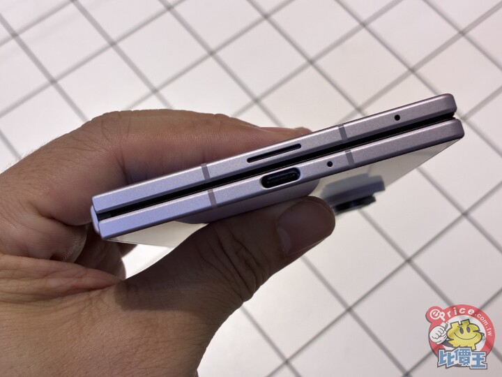 寬摺疊新體驗：Samsung Galaxy Z Fold 8 外觀、影音、續航、相機、開箱試用心得