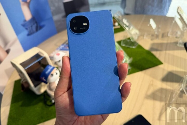 夏普在台發表耐用入門機 AQUOS wish6！金屬骨架抗折提升、保留 3.5mm 耳機孔與記憶卡擴充