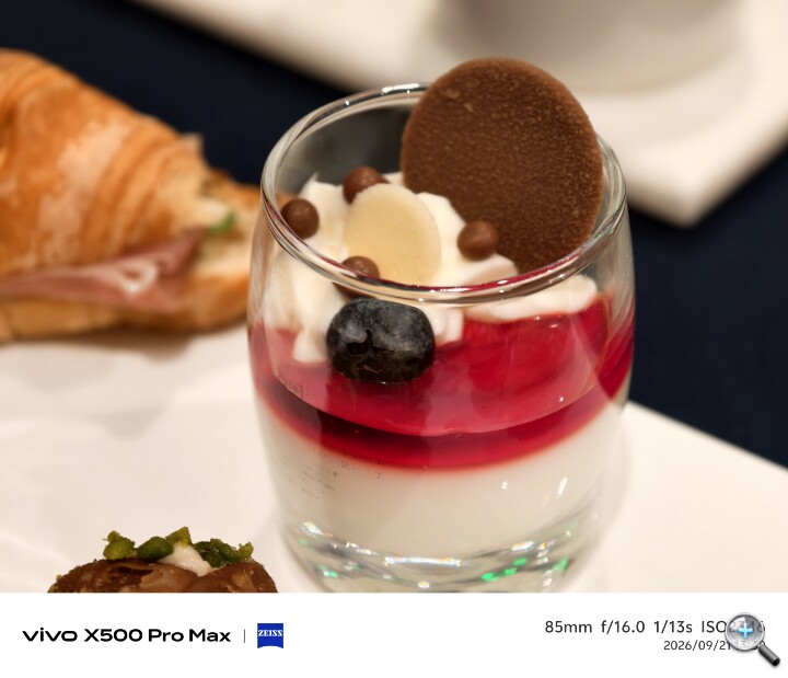 vivo X500 Pro Max 開箱體驗：安兔兔跑分逾 400 萬、實測影片特效