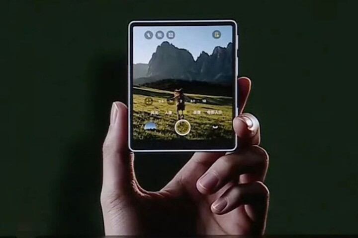 vivo X500 玩出新花樣 「隨拍屏」讓後置鏡頭自拍更有彈性 vivo X500 玩出新花樣 「隨拍屏」讓後置鏡頭自拍更有彈性
