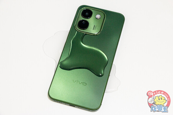 vivo V80 Lite開箱動手玩：電池續航超狂！實測超過 31 小時，重度用戶不再有電量焦慮！