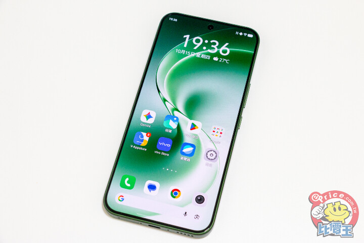 vivo V80 Lite開箱動手玩：電池續航超狂！實測超過 31 小時，重度用戶不再有電量焦慮！