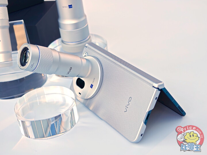 vivo X Fold6 正式在台上市　搭 2 億畫素蔡司相機、天璣 9500 超能版與 8.02 吋摺疊大螢幕