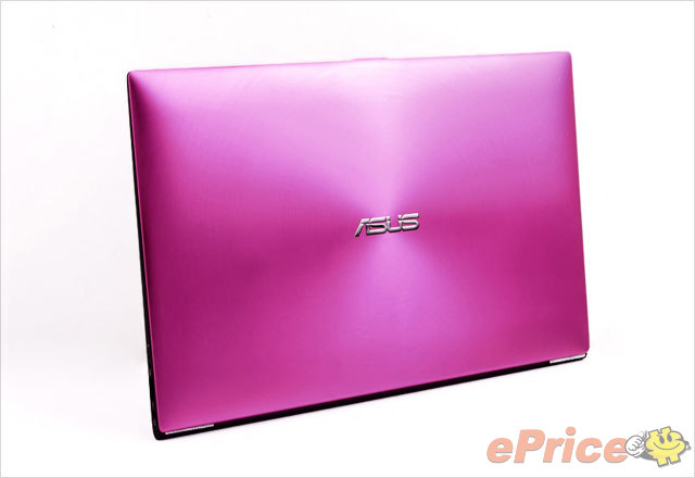 ASUS ZenBook UX21E-KXROSE　春限定色