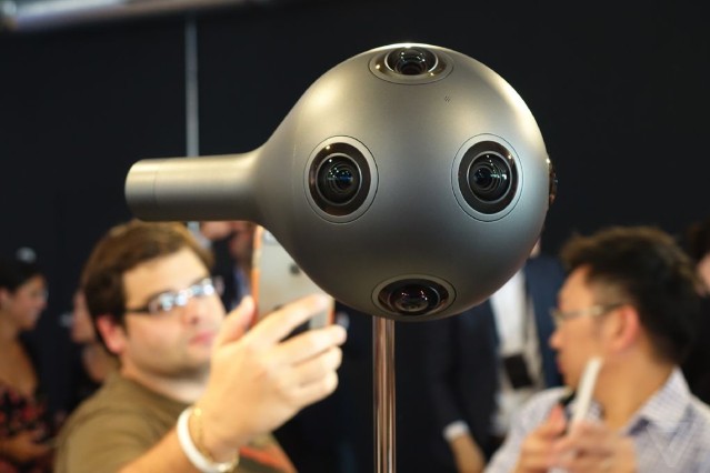 Nokia 進軍 VR 市場，推出 Ozo 球形 VR 攝影機