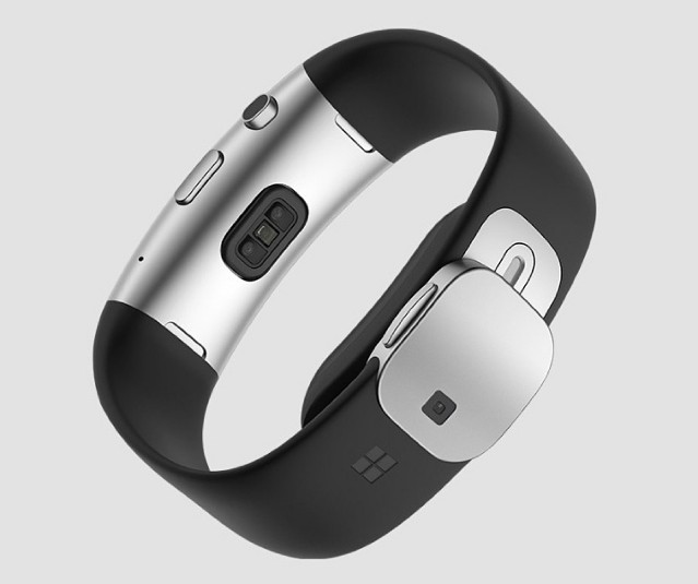 金屬機身、曲面螢幕，微軟推新款智慧手環