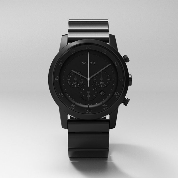 front_black_chrono_800.jpg