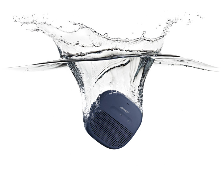 Bose SoundLink Micro藍牙揚聲器擁有IPX7防水性等級，禁得起肥皂水、氯水和鹽水.jpg
