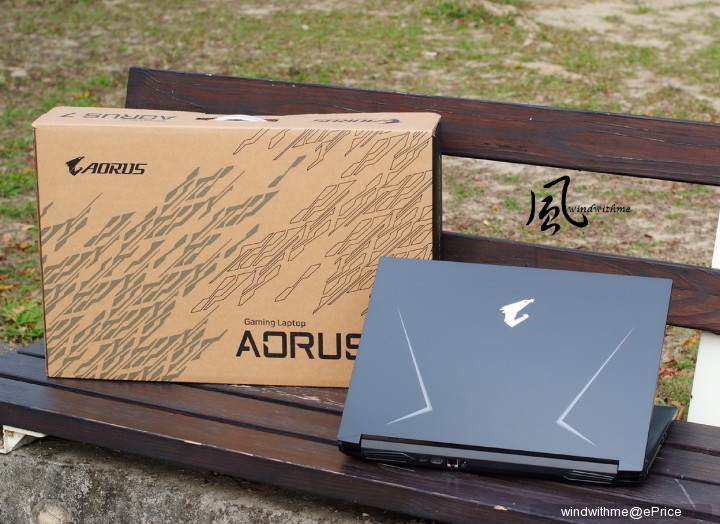 AORUS739.JPG