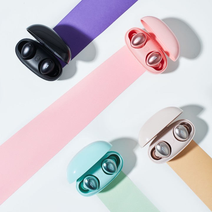 1 MORE ColorBuds時尚豆真無線耳機一次推出了4款新色設計，提供給消費者更豐富的色彩「擇」學。.jpg