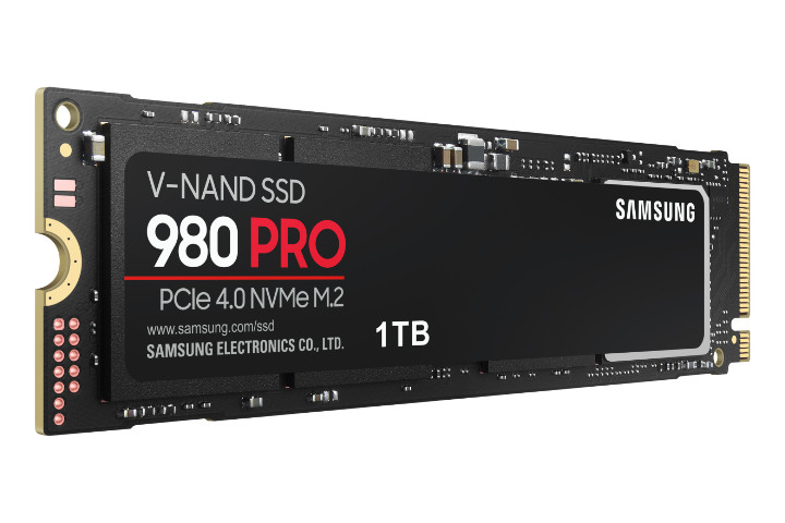 【新聞照片4】Samsung SSD 980 PRO產品照-側面.jpg