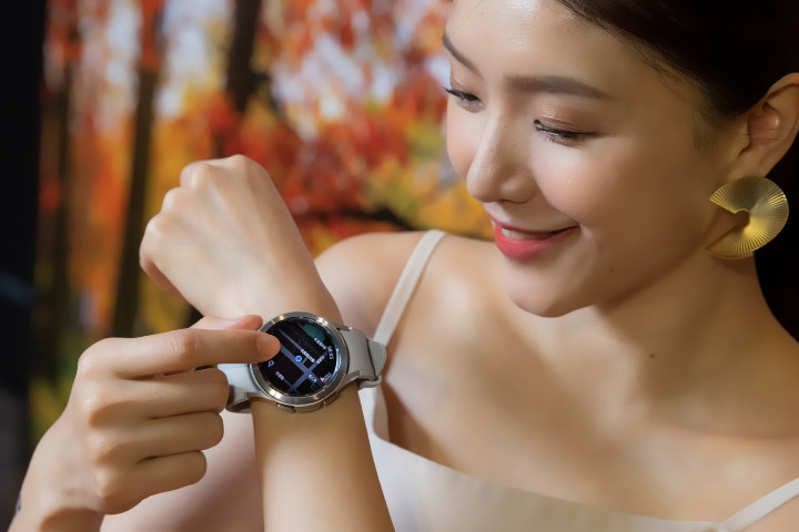 【新聞照片2】為創造更完善的智慧手錶使用體驗，三星亦攜手Google合作打造全新作業平台Wear OS Powered by Samsung.jpg