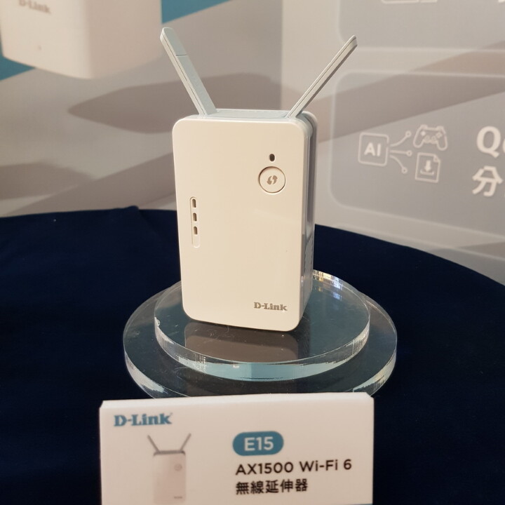 分享 最懂您的 D-Link、最智慧的 EAGLE PRO AI，讓網路更好的 AI智慧連網。