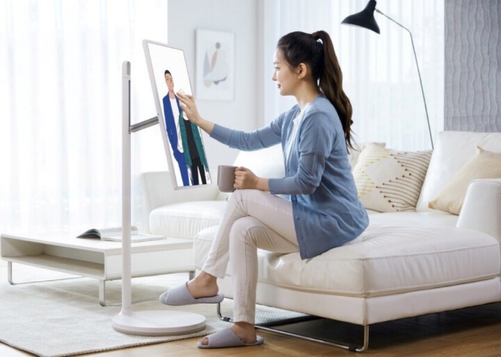LG推出一款可在家隨處移動、觸控使用的電視StanbyME