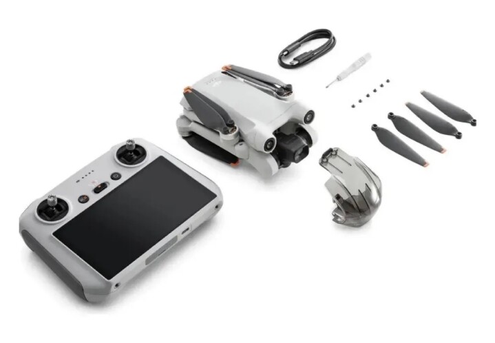 DJI預計在5/10揭曉的小型空拍機Mini 3 Pro開箱、實機運作影片曝光