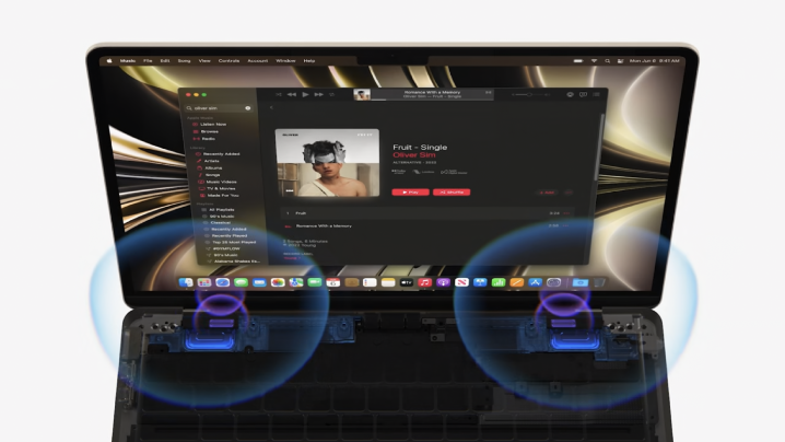 蘋果發表 M2 處理器與新款 MacBook Air、MacBook Pro 13&quot;