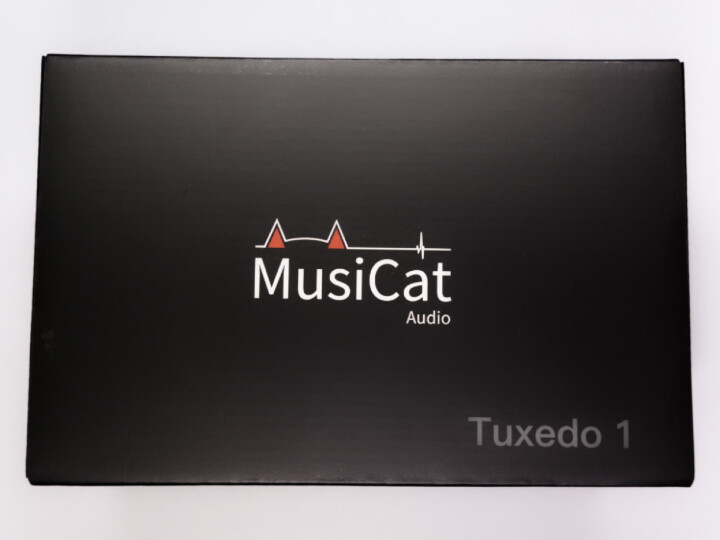[開箱] MusiCat Tuxedo 1 小型桌上型耳機擴大機