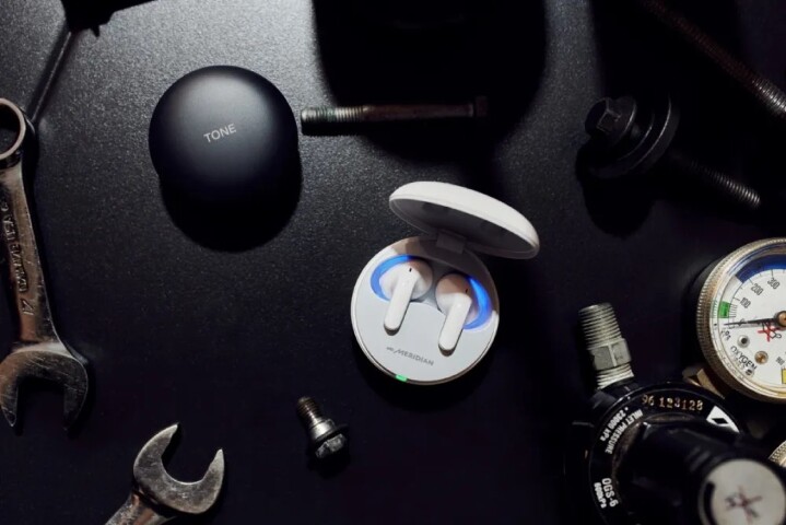 LG 更新可用紫外線消毒殺菌的 Tone Free 真無線耳機，加入可追蹤頭部位置的 Dolby 音效