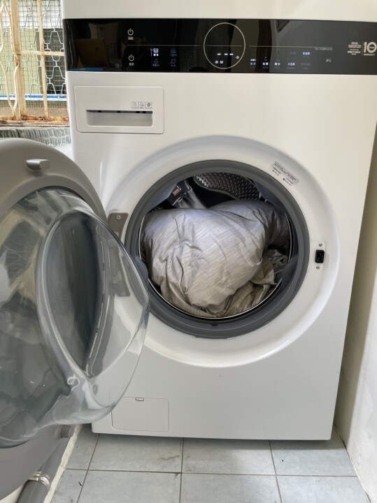 最美型的洗乾衣機 LG WashTower
