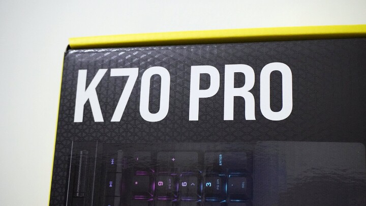 【開箱】延續經典 再續傳奇!! CORSAIR K70 PRO OPX開箱