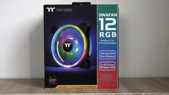 【開箱】正裝、反裝，都很亮! Thermaltake 耀影 SWAFAN 12 RGB開箱