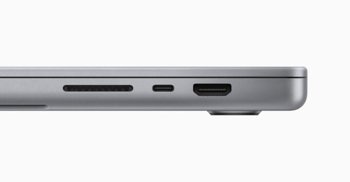Apple-MacBook-Pro-M2-Pro-and-M2-Max-ports-right-230117.jpg