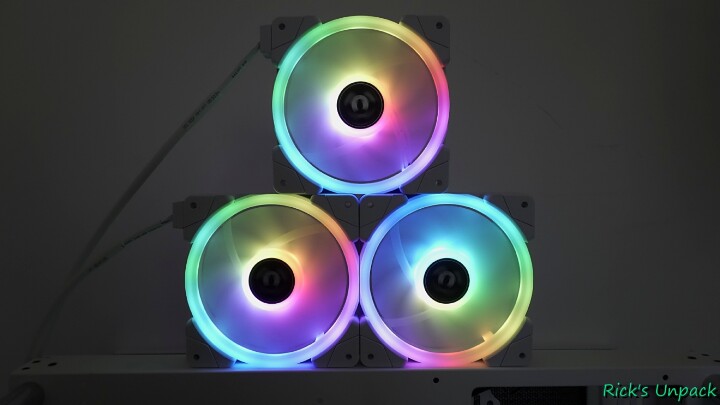 【開箱】靠磁力串接的風扇?! | TT 耀影 SWAFAN EX12 RGB WHITE開箱