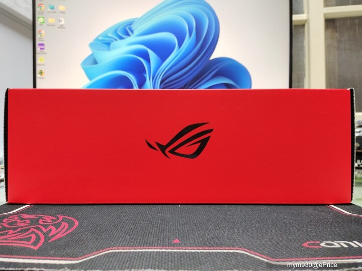 雞蛋糕爸爸的烏魯木齊開箱~普發$6000你用完了沒?? 超新星~新夥伴ASUS ROG-STRIX-850G-AURA-GAMING 來報到!!!