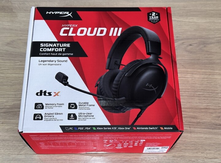 經典重生 HyperX Cloud III 電競耳機(727A8AA)開箱 