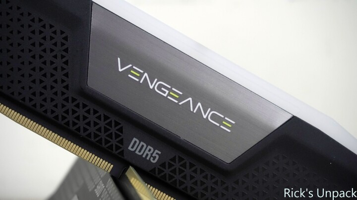 【開箱】賊船信仰記憶體｜CORSAIR VENGEANCE RGB DDR5 16G*2 6000MHz