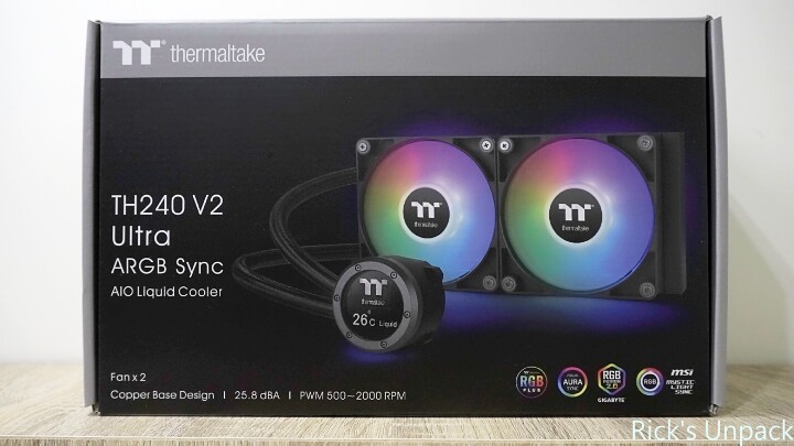 【開箱】平價高性能LCD水冷｜Thermaltake TH240 V2 Ultra ARGB Sync