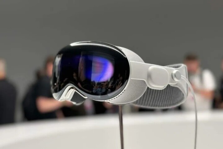 蘋果可能藉由精簡 EyeSight 功能、外部攝影鏡頭數量，準備推出低價版 Vision Pro