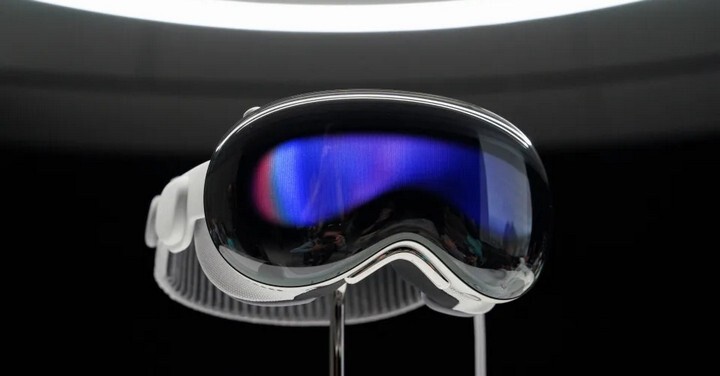 VR 眼鏡回歸、AI 大行其道  2024 科技趨勢展望