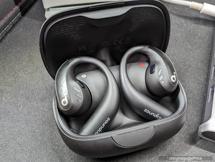 【開箱】兼具音質和配戴體驗的開放式藍牙耳機soundcore AeroFit Pro