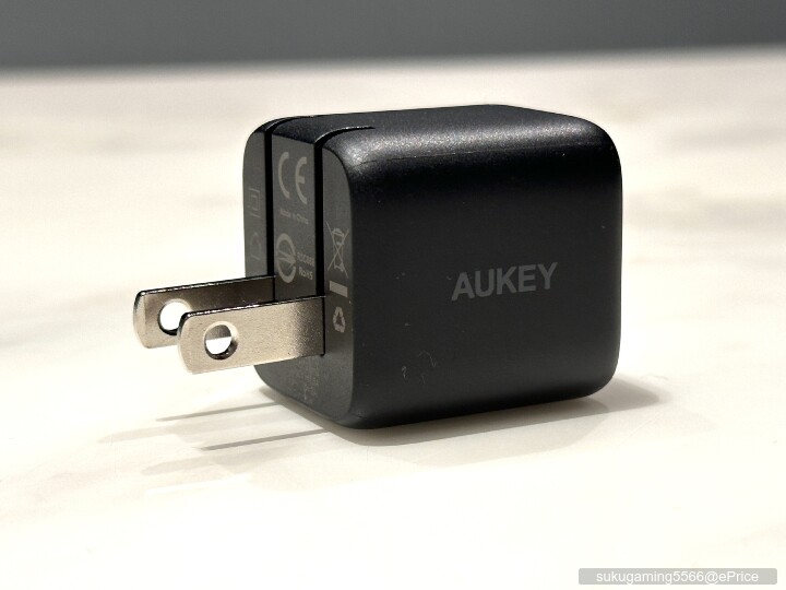 AUKEY 06.jpg