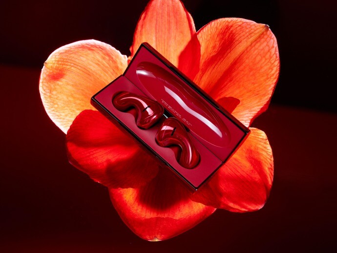 時尚質感再進化  華為以奢侈精品配件為靈感打造二代口紅耳機 FreeBuds Lipstick 2