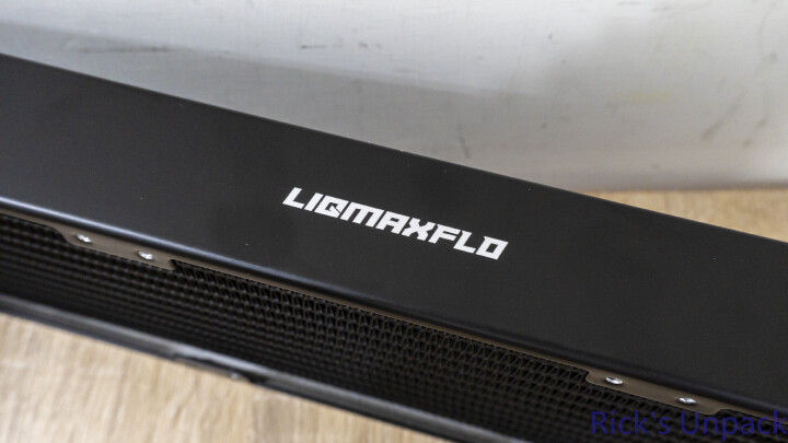 【開箱】有水冷液補充包的平價水冷 | ENERMAX 風晶凌 LIQMAXFLO 360 ARGB