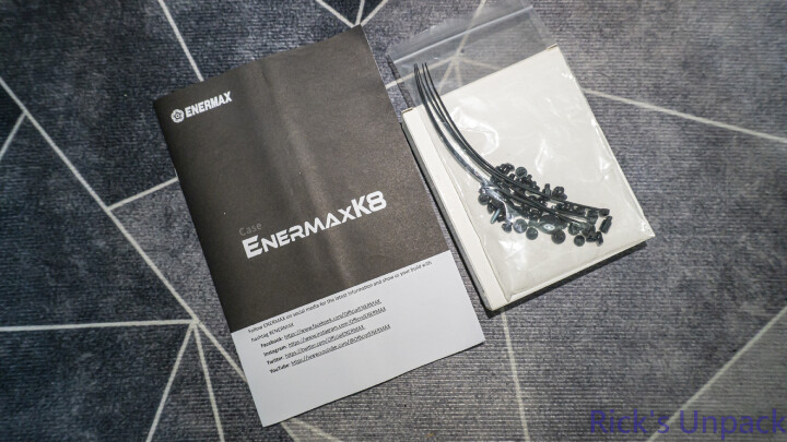 【開箱】適合客製化UV噴漆的中塔機殼 | ENERMAXK8 WHITE